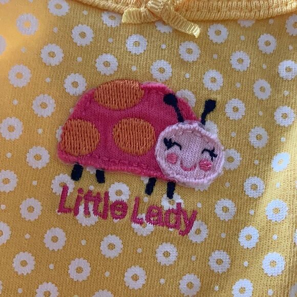 NEW Carter’s Baby Girl Yellow Ruffle One Piece Ladybug 🐞 Polkadot Pattern 3 Mo - Picture 3 of 6